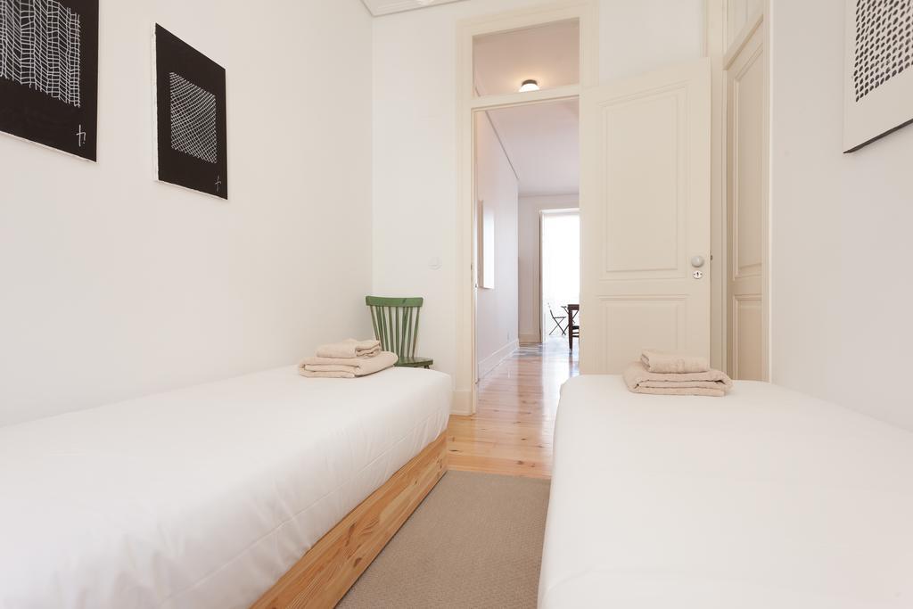 Flh Bica Modern Flat With View Apartment Lisbon Exterior photo